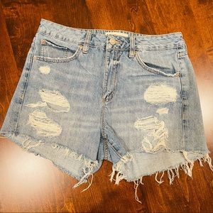GARAGE Distressed Denim "Mom" Jean Shorts Size 11